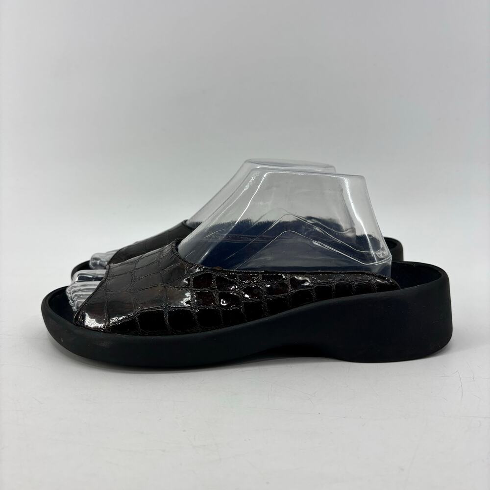Tatami by Birkenstock Size 260 US 9 Women's Dark Brown Patent Leather Y2K 90s